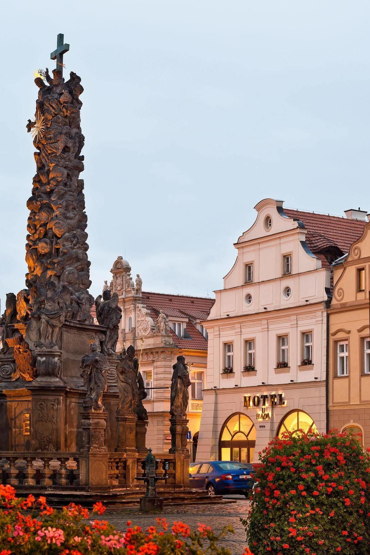Hotel U Hada Zatec Žatec Exterior foto