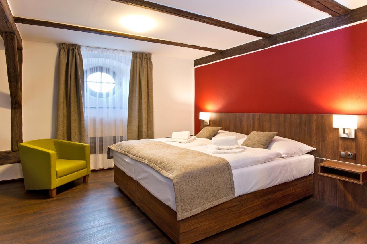 Hotel U Hada Zatec Žatec Exterior foto